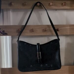 Metrocity Convertible Purse With Silver Accent Black Bag